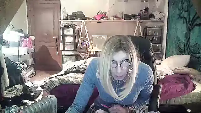 Ombeline1 online show from January 12, 2025, 6:59 pm
