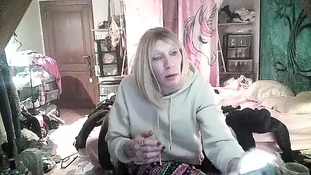 Ombeline1 online show from January 20, 2025, 4:45 pm