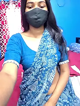 Snapshot of Triha_18 chatting on March 27, 2026, 5:35 am Triha 18 online show from March 27, 2026, 5:35 am
