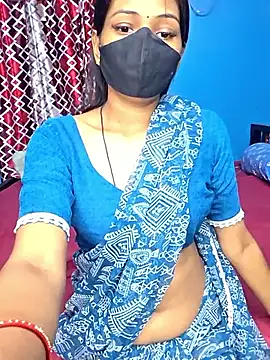 Snapshot of Triha_18 chatting on April 23, 2026, 1:35 pm Triha 18 online show from April 23, 2026, 1:35 pm