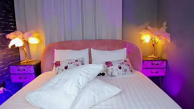 Snapshot of AmedeeaBanks chatting on February 24, 2026, 9:02 pm AmedeeaBanks online show from February 24, 2026, 9:02 pm