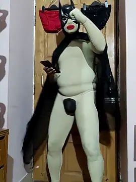 Snapshot of zentaishow chatting on December 21, 2025, 12:01 pm zentaishow online show from December 21, 2025, 12:01 pm