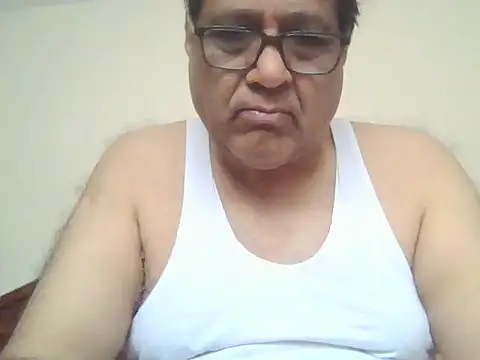 Nuttysub online show from October 18, 2025, 1:52 am