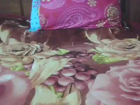 Nuttysub online show from February 18, 2026, 1:56 am