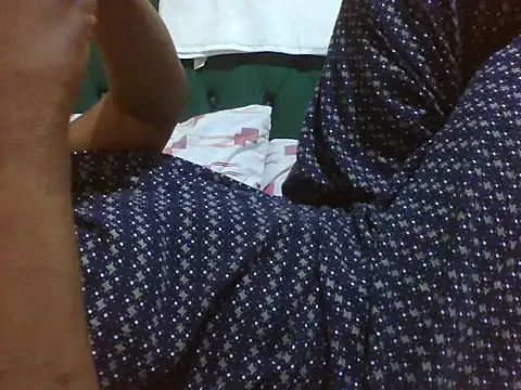 Sexy Riri online show from April 22, 2026, 8:10 pm