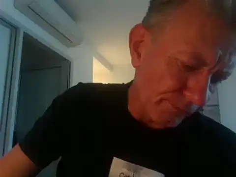 butseriouslykahnt online show from December 9, 2024, 7:17 am