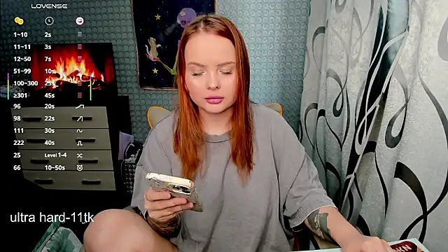 Snapshot of flower_sarah_ chatting on March 28, 2026, 12:49 pm flower sarah online show from March 28, 2026, 12:49 pm