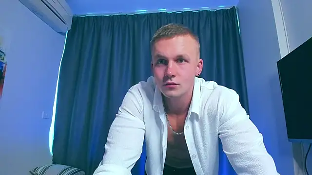 Snapshot of Samuel_Andrew chatting on January 31, 2025, 4:03 am Samuel Andrew online show from January 31, 2025, 4:03 am