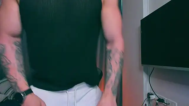 Snapshot of Samuel_Andrew chatting on February 14, 2025, 2:18 am Samuel Andrew online show from February 14, 2025, 2:18 am