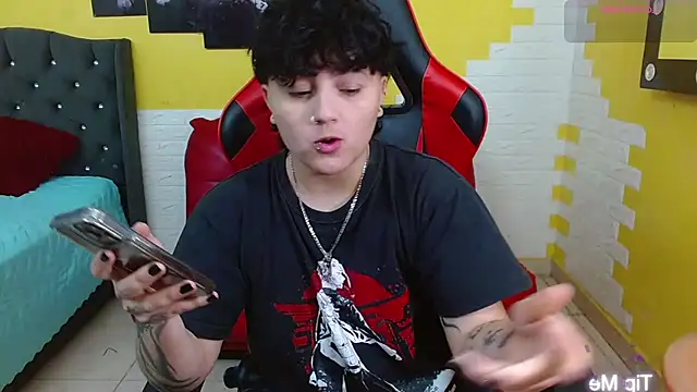 isabeautyx19 online show from February 21, 2026, 2:12 am