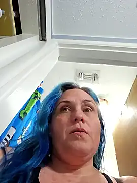 stellaquinn1775 online show from March 21, 2026, 2:49 am