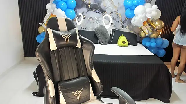 Snapshot of Ivy_16 chatting on September 22, 2025, 11:56 am Ivy 16 online show from September 22, 2025, 11:56 am