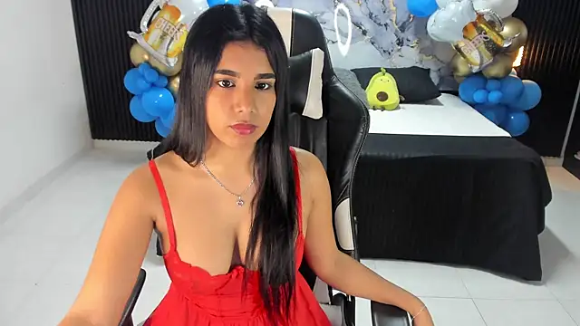 Snapshot of Ivy_16 chatting on October 9, 2025, 12:03 pm Ivy 16 online show from October 9, 2025, 12:03 pm