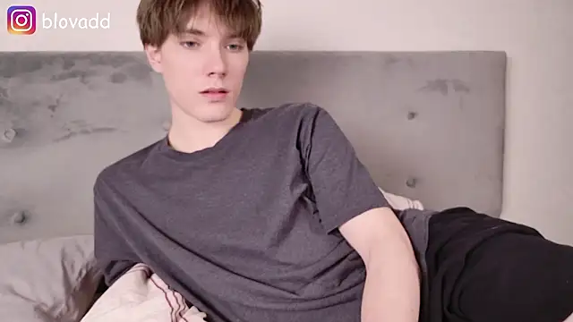 callmenineoneseven online show from March 21, 2026, 8:45 pm