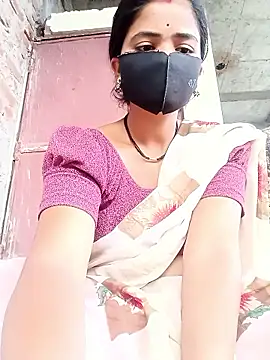Snapshot of Mamta_Chaterjee chatting on April 6, 2026, 1:03 am Mamta Chaterjee online show from April 6, 2026, 1:03 am