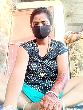 Snapshot of Mamta_Chaterjee chatting on May 2, 2026, 12:59 am Mamta Chaterjee online show from May 2, 2026, 12:59 am