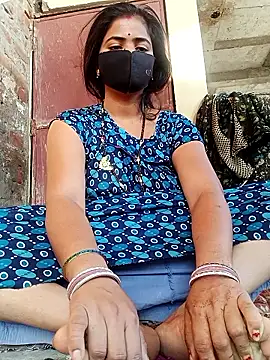 Snapshot of Mamta_Chaterjee chatting on May 7, 2026, 1:11 am Mamta Chaterjee online show from May 7, 2026, 1:11 am