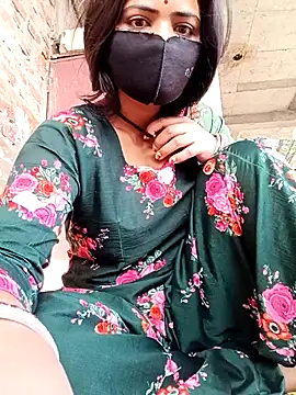 Snapshot of Mamta_Chaterjee chatting on May 15, 2026, 1:45 am Mamta Chaterjee online show from May 15, 2026, 1:45 am