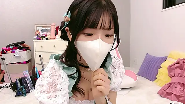 -minami- online show from May 11, 2026, 12:00 pm