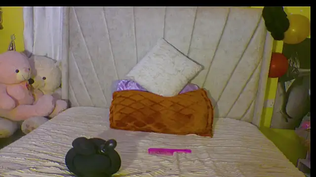 pyt liyah online show from February 18, 2026, 4:19 am