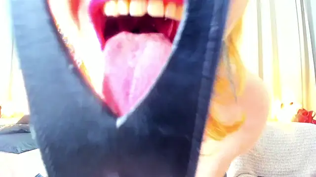 SquirtyAlisa online show from September 24, 2025, 3:15 pm