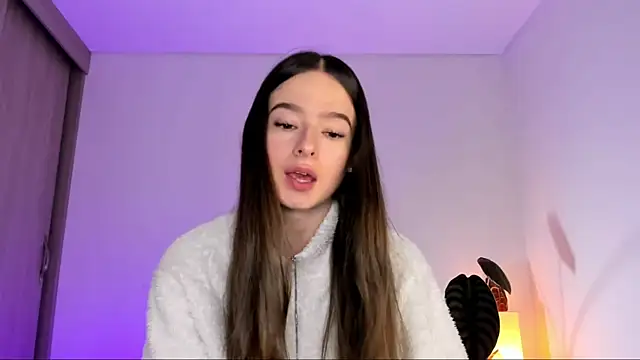 aalyce syn online show from March 6, 2026, 7:32 pm