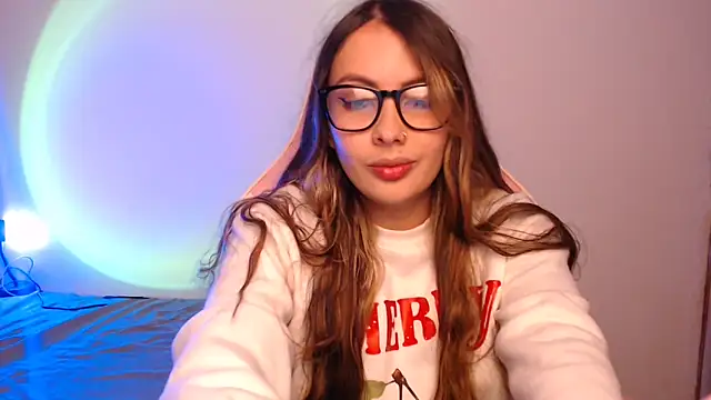 Snapshot of lalawhitte chatting on October 3, 2025, 8:39 pm lalawhitte online show from October 3, 2025, 8:39 pm