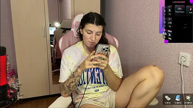 Katrin  kiss online show from January 27, 2025, 2:57 pm