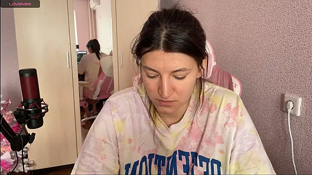Katrin  kiss online show from January 30, 2025, 8:54 am