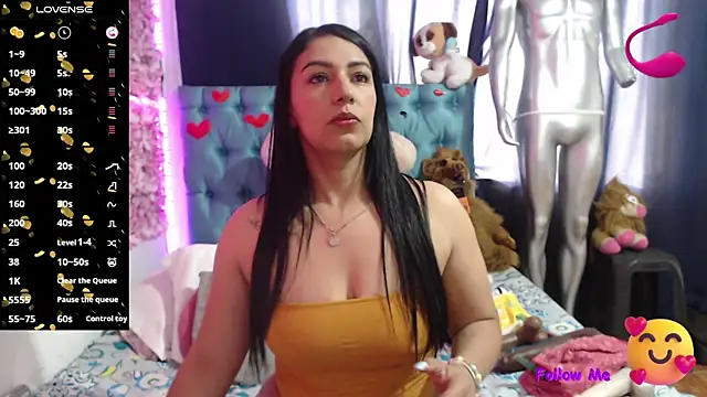 Snapshot of Cristal_cherry chatting on September 22, 2025, 1:24 pm Cristal cherry online show from September 22, 2025, 1:24 pm