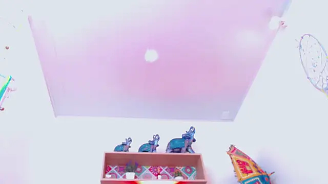 Snapshot of SARA_VAL3NTINA_ chatting on October 8, 2025, 2:09 am SARA VAL3NTINA  online show from October 8, 2025, 2:09 am