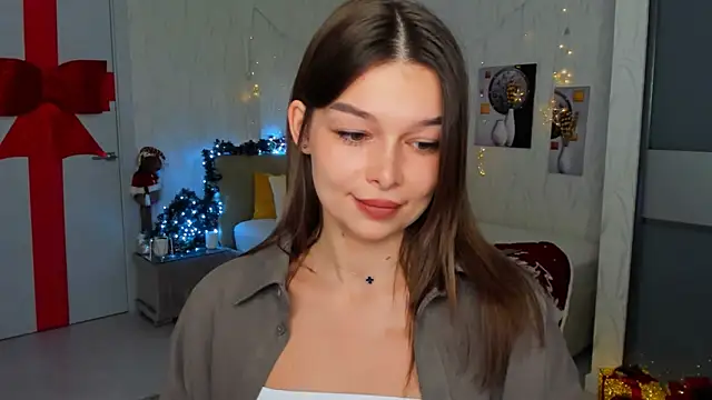 Snapshot of ContinentOfTranquility chatting on January 26, 2025, 4:09 pm ContinentOfTranquility online show from January 26, 2025, 4:09 pm
