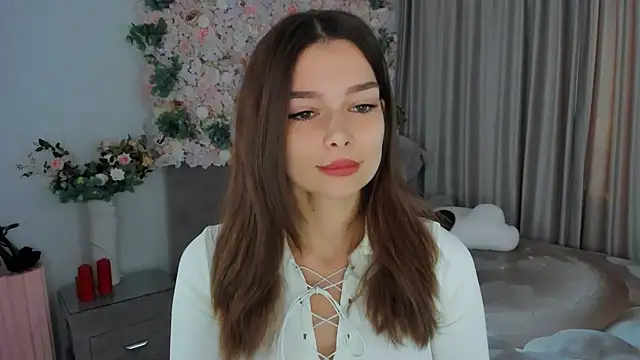 ContinentOfTranquility online show from September 15, 2025, 4:01 am