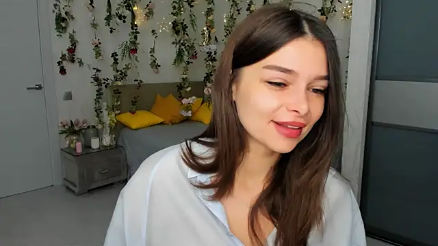 ContinentOfTranquility online show from September 21, 2025, 1:07 am