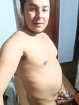 Snapshot of piton77 chatting on January 2, 2025, 11:06 pm piton77 online show from January 2, 2025, 11:06 pm