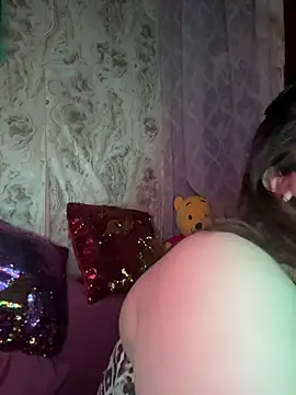 Snapshot of AMBER_SEXY99 chatting on June 21, 2026, 2:03 am AMBER SEXY99 online show from June 21, 2026, 2:03 am