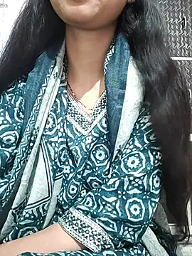 Snapshot of Sonisinghh chatting on September 18, 2025, 6:26 am Sonisinghh online show from September 18, 2025, 6:26 am