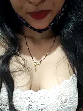 Snapshot of Sonisinghh chatting on October 8, 2025, 12:47 pm Sonisinghh online show from October 8, 2025, 12:47 pm