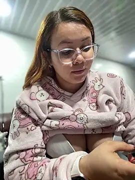 solecito 22 online show from February 26, 2026, 3:05 am