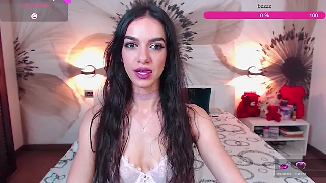KatherineBisou online show from June 10, 2026, 7:13 pm