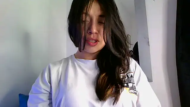 Snapshot of katherodriguezx chatting on June 8, 2026, 8:31 pm katherodriguezx online show from June 8, 2026, 8:31 pm