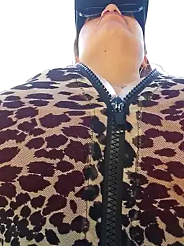 Snapshot of Afroditecash chatting on March 21, 2026, 6:55 pm Afroditecash online show from March 21, 2026, 6:55 pm