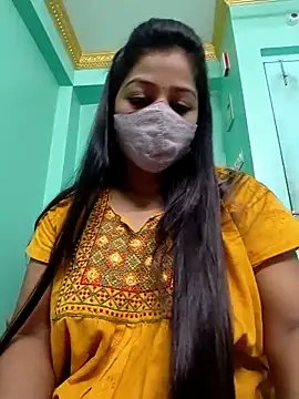 Snapshot of Monalisa_Singh chatting on September 22, 2025, 5:37 pm Monalisa Singh online show from September 22, 2025, 5:37 pm