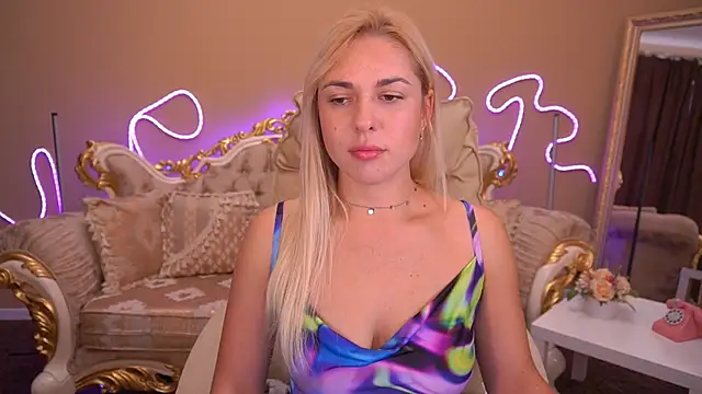 ArishkaLulu online show from October 2, 2025, 5:58 am