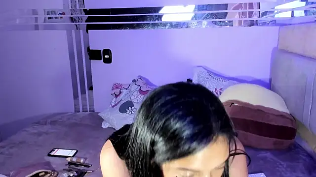 celesttemoon online show from April 30, 2026, 2:01 pm