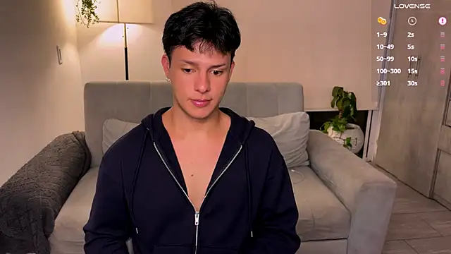 Alexxblue online show from December 4, 2025, 4:00 am