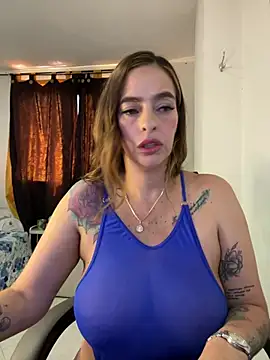 Snapshot of Alessandra_Schmoll chatting on June 2, 2026, 3:36 pm Alessandra Schmoll online show from June 2, 2026, 3:36 pm