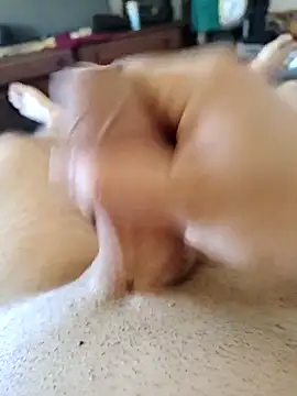 quierodarleche69 online show from November 15, 2025, 5:09 pm