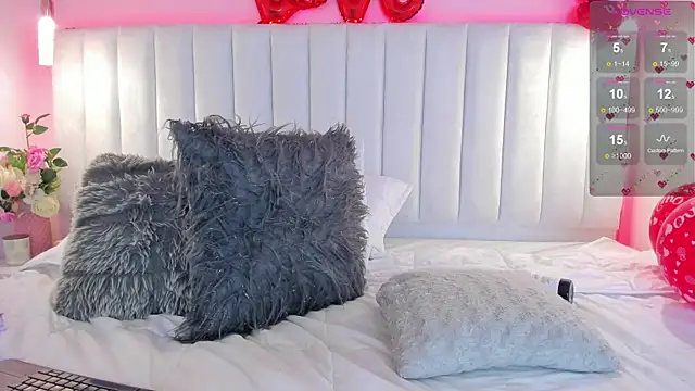 Snapshot of ivy_collins chatting on February 16, 2025, 2:31 am ivy collins online show from February 16, 2025, 2:31 am