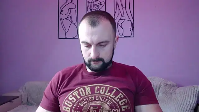 Snapshot of brindlefly6969 chatting on December 24, 2024, 11:17 am brindlefly6969 online show from December 24, 2024, 11:17 am